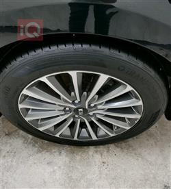 Kia Cadenza